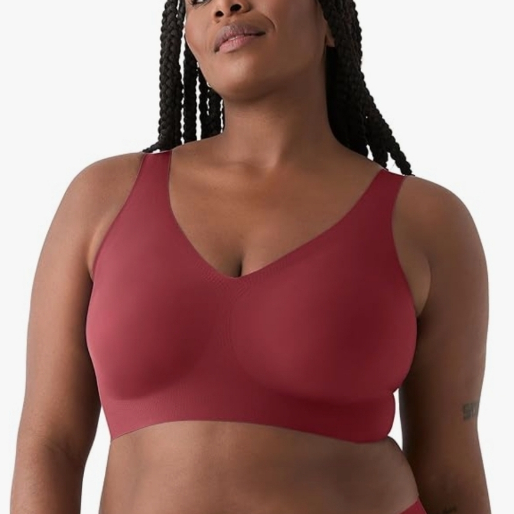NWT True and Co Body Lift V Neck Bra